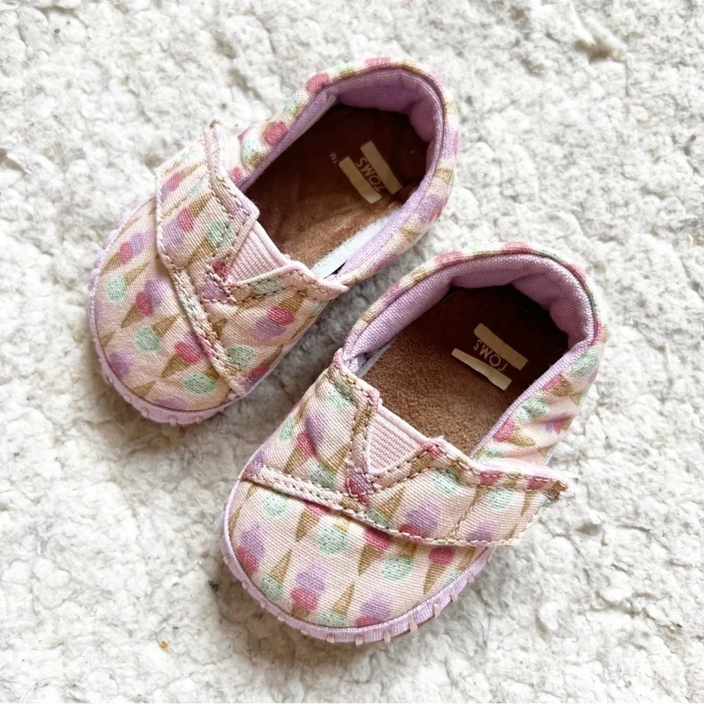 Toms Baby Pink, Purple, Teal, Tan Ice Cream Soft Sole Velcro Closure Shoes Sz 2